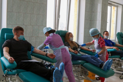 Сотрудники МЧС по Якутии сдали кровь / ЯСИА   Республика Саха (Якутия)