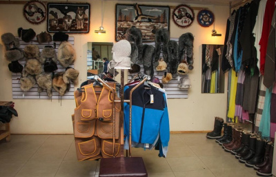 «Сахабулт» планирует расширить производство изделий из кожи / Дмитрий Осипов   