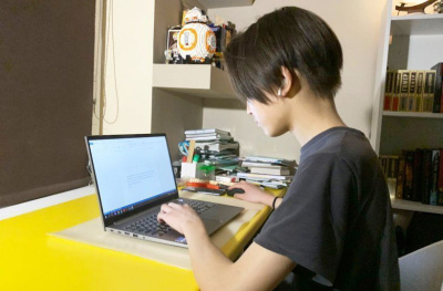 Авиакомпания «Якутия» объявила конкурс эссе среди школьников к 100-летию ЯАССР / ЯСИА   Республика Саха (Якутия)