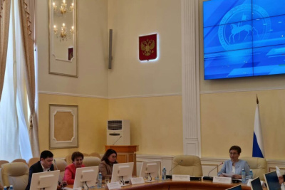 В Якутии прошел семинар-совещание по развитию социальной и трудовой занятости инвалидов / ЯСИА   Республика Саха (Якутия)