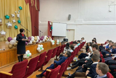 Сотрудники Госавтоинспекции Якутии провели «Уроки мужества» / ЯСИА   Республика Саха (Якутия)