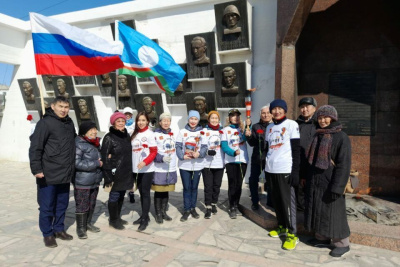 В Якутске проводили участников женского пробега "Факел Победы" / Дьулустаан Сергеев Якутск Якутск Республика Саха (Якутия)