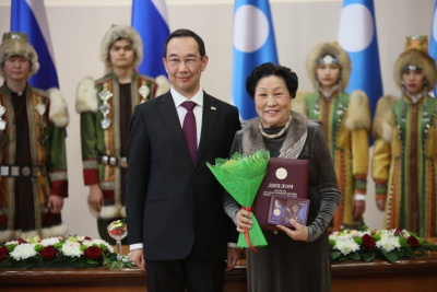 Зое Багынановой присуждена государственная премия имени П.А.Ойунского / ЯСИА   Город Санкт-Петербург