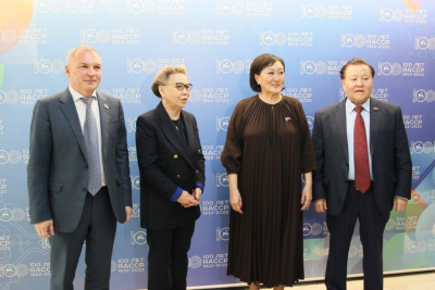 Юрий Григорьев: Все больше людей хотят жить в Якутске / Айаал Аргунов Якутск Якутск Республика Саха (Якутия)