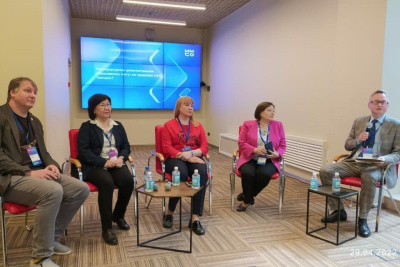 Министр образования и науки Якутии выступила спикером на Московском международном салоне образования / ЯСИА   Республика Саха (Якутия)