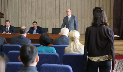 Весь Мирный должен быть комфортной средой /   Мирнинский Мирнинский