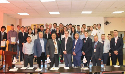 Сотрудники «Таас-Юрях Нефтегазодобычи» провели для студентов МПТИ деловую игру «ТЭК России» / ЯСИА   Мирнинский