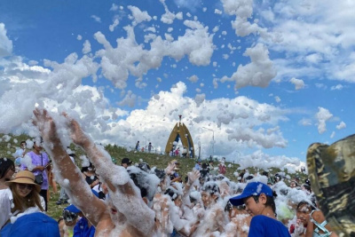 Росприроднадзор проверит пенную вечеринку на берегу Амги / ЯСИА   