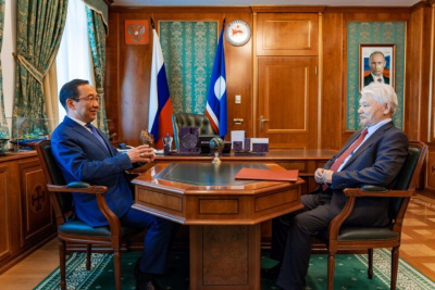 Первый президент Якутии: Развитие табунного коневодства требует научного подхода / Дмитрий Осипов   Республика Саха (Якутия)