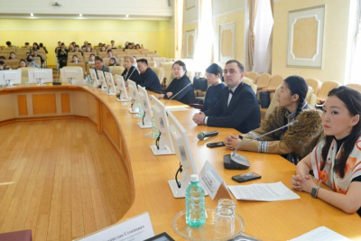 В Якутске состоялась встреча со стипендиатами имени Анастасии Сыромятниковой / ЯСИА Якутск Якутск Республика Саха (Якутия)