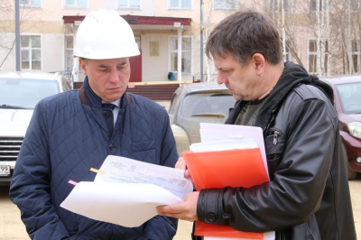 Стройка должна сама за собой следить /   Мирнинский Мирнинский