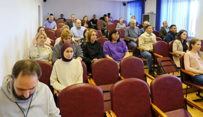 Наши предприятия должны первенствовать в реализации местных инициатив /   Мирнинский Мирнинский