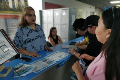 Более 300 абитуриентов посетили приемную кампанию «Старт в карьеру» в Якутске / Нарыйа Пахомова Якутск Якутск Республика Саха (Якутия)