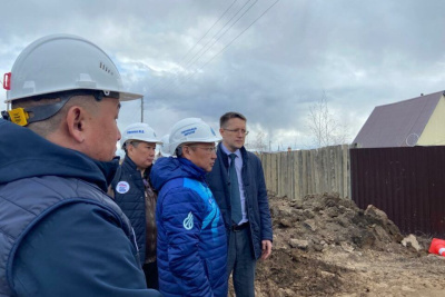 В Якутске проверили ход работы на газовых сетях по Покровскому тракту / ЯСИА Якутск Якутск Республика Саха (Якутия)
