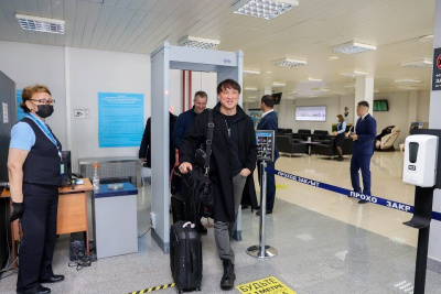 Сангаджи Тарбаев и Николай Валуев прибыли в Якутск / ЯСИА   Республика Саха (Якутия)