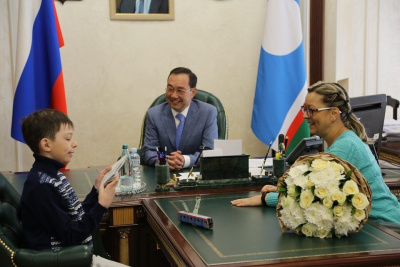 «Эмоции невероятные!» Глава Якутии исполнил мечту школьника из Нерюнгри / ЯСИА  Нерюнгринский Республика Саха (Якутия)