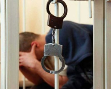 Житель города Якутска осужден за убийство милиционера-конвоира, совершенное в 2007 году /  Якутск Якутск Республика Саха (Якутия)