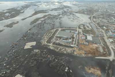 Наблюдается повышение уровня воды на реке Лене и подтопление пониженных участков / ЯСИА   