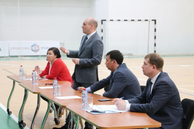 Жители района могут влиять на создание комфортной среды /   Мирнинский Мирнинский