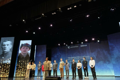 В Якутске состоялась премьера фильма по роману «Зимняя дорога» Леонида Юзефовича / Иванова Светлана Якутск Якутск Республика Саха (Якутия)