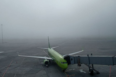 Сильный туман стал причиной задержки рейсов в аэропорту Якутска / ЯСИА   