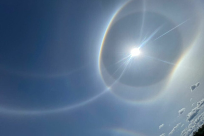 Видео: небо над Якутией украсило необычное гало / Нарыйа Пахомова  Хангаласский Республика Саха (Якутия)