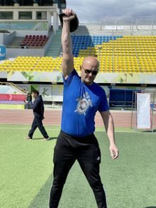 Сотрудники следственного управления СКР Якутии показывают отличную физическую подготовку, участвуя в сдаче нормативов ГТО /    Республика Саха (Якутия)