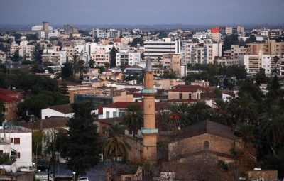 Туристы с 1 июня смогут посещать Кипр без сертификатов вакцинации и ПЦР-тестов / ЯСИА   