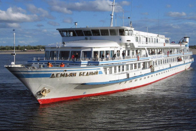 Круизные лайнеры «Ленатурфлота» начинают туристические поездки / ЯСИА   Республика Саха (Якутия)