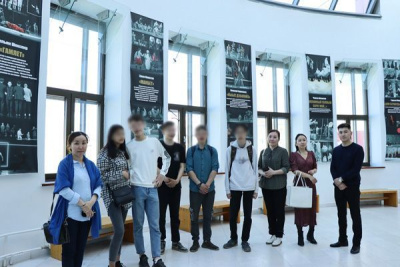 В Якутии условно осужденные подростки посетили театр / ЯСИА   Республика Саха (Якутия)