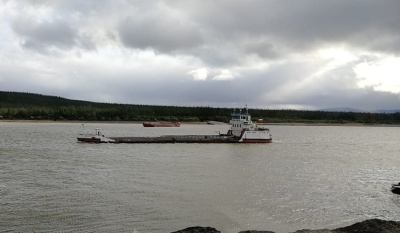 Всего за 10 дней предстоит якутским речникам доставить груз на Вилюй / ЯСИА   Республика Саха (Якутия)