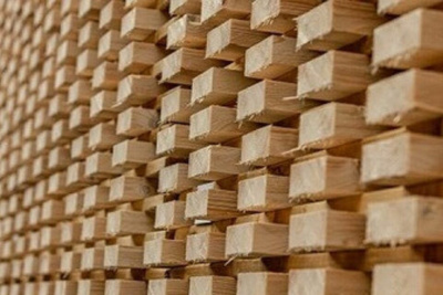 В Якутске хотят провести реконструкцию и модернизацию лесопильного завода / ЯСИА Якутск Якутск Республика Саха (Якутия)