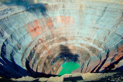 Карьер "Мир" вошел в топ красивых мест для фотографий / ЯСИА   Город Москва