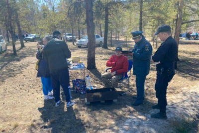 35 патрульных групп следят за пожарной обстановкой в лесах Якутии / ЯСИА   Республика Саха (Якутия)