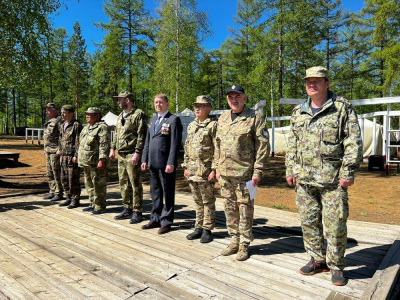 Военно-патриотический лагерь «Честь имею!»: ребят ждут насыщенные дни /   Мирнинский Мирнинский