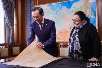 Редкий экземпляр газеты «Известия» разместят в электронном архиве национальной библиотеки Якутии / Дмитрий Осипов   Республика Саха (Якутия)