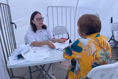 В городском парке Якутска проводят бесплатный медосмотр и забор анализов / ЯСИА   