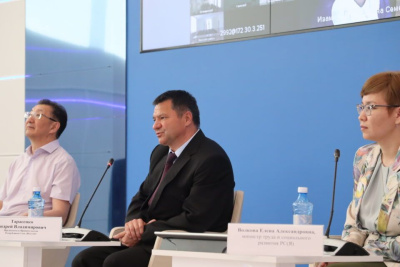 В Якутии повысят зарплаты социальным работникам /    Республика Саха (Якутия)