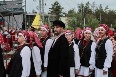 Победители фестиваля казачьих и ямщицких песен выступили в День России в Якутске /  Якутск Якутск Республика Саха (Якутия)