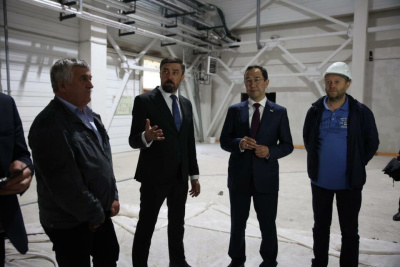 Строительство Физкультурно-оздоровительного комплекса в поселке Чульман в Якутии идет по плану /    Республика Саха (Якутия)