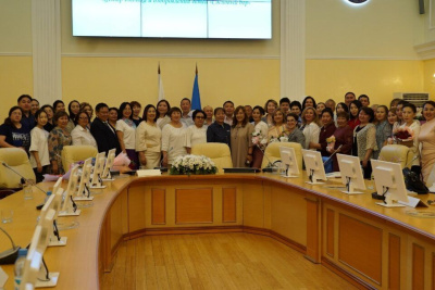 Центр отдыха и оздоровления детей «Сосновый бор» поздравили с 10-летием /    