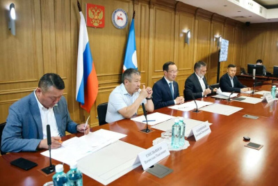 Глава Якутии провёл совещание по подготовке к отопительному сезону / ЯСИА   