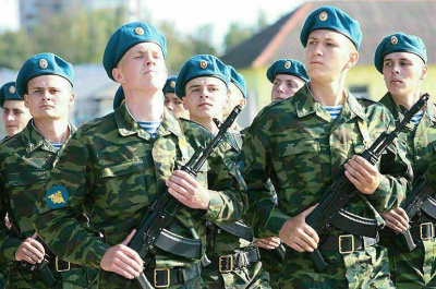 Военным — контрактникам хотят выдавать сертификаты на бесплатное образование /    