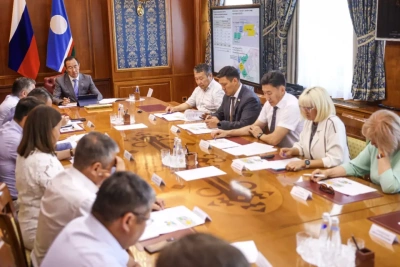 Глава Якутии дал поручения по комплексному развитию микрорайонов «Звёздный» и «Спортивный» / ЯСИА   