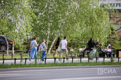 Якутяне рассказали, сколько времени тратят на утренние сборы на работу  / ЯСИА   