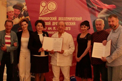 Приморский драмтеатр представит якутянам два эксклюзивных спектакля /    Республика Саха (Якутия)