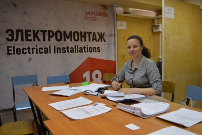 Энергетики ДРСК оказали поддержку Алданскому политехническому техникуму /   Алданский Республика Саха (Якутия)