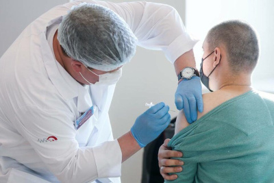 Адреса для получения вакцины в городе Якутске на 18 июня 2022 года /  Якутск Якутск Республика Саха (Якутия)