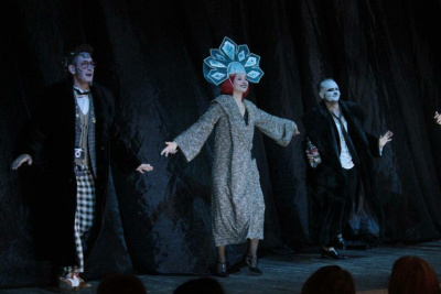 «Мастер и Маргарита»: Приморский драмтеатр начал гастроли в Якутске /  Якутск Якутск Республика Саха (Якутия)