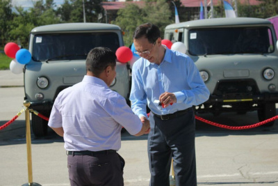 Якутия получила 25 машин по программе модернизации первичного звена здравоохранения /    Республика Саха (Якутия)